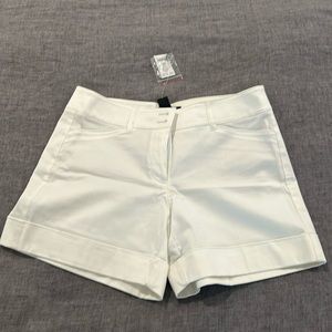 White House Black Market shorts size 4 in white